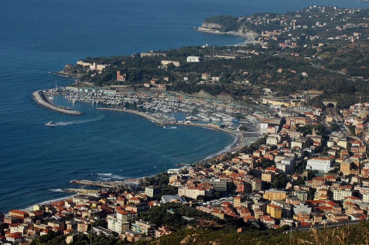 Apartament Casa Erika Fronte Mare Varazze Zewnętrze zdjęcie