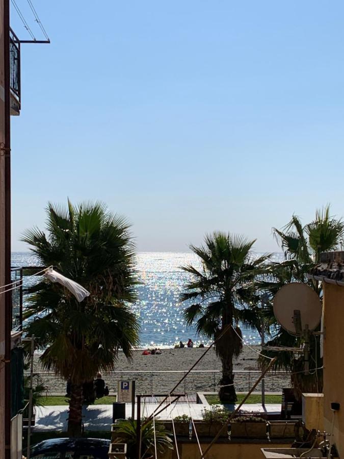 Apartament Casa Erika Fronte Mare Varazze Zewnętrze zdjęcie